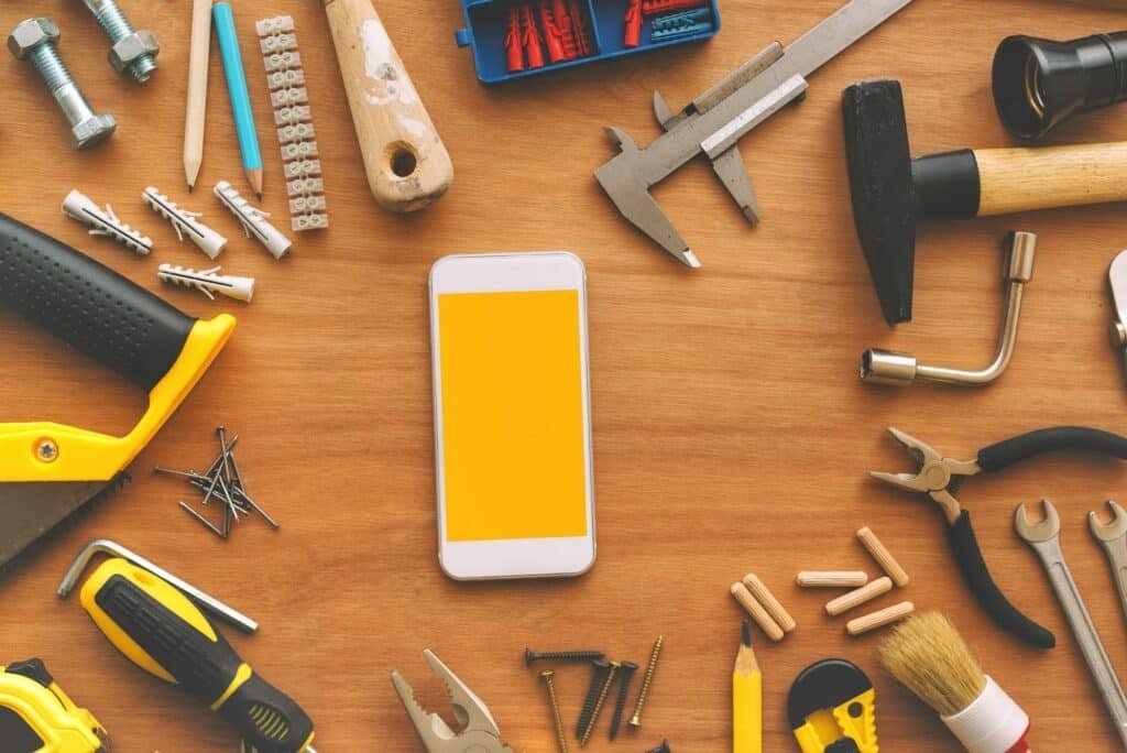 Handyman smart phone with blank screen